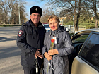 Начальник Госавтоинспекции майором полиции А.А. Цакаевым поздравил женщин с  Днем Матери